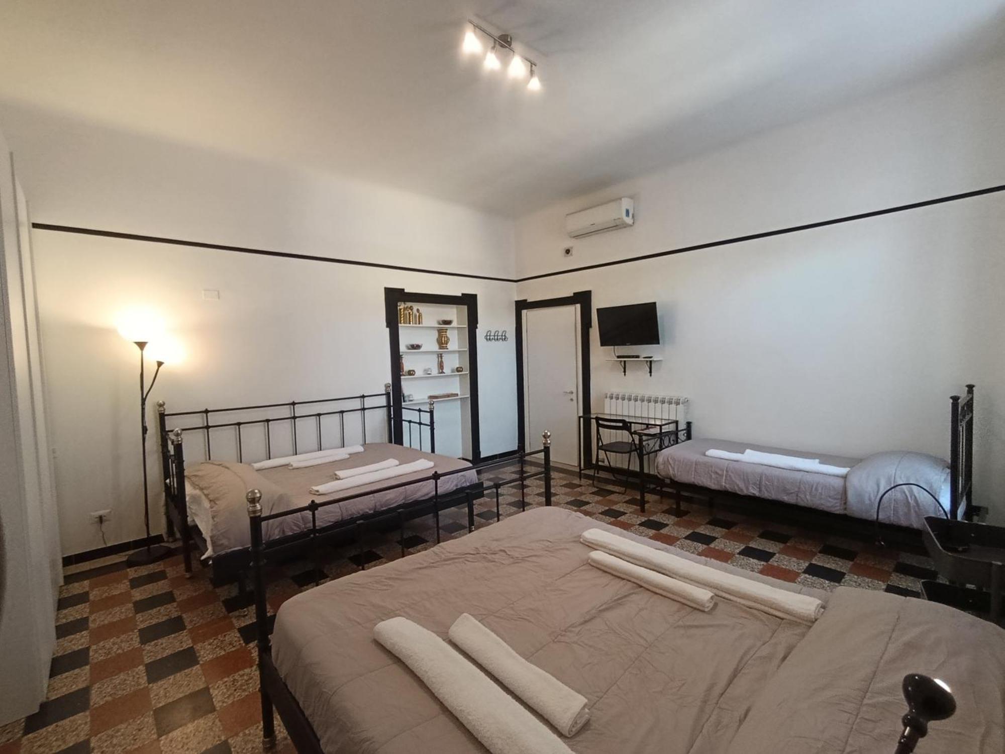 M1 Loreto Holiday Home มิลาน ภายนอก รูปภาพ